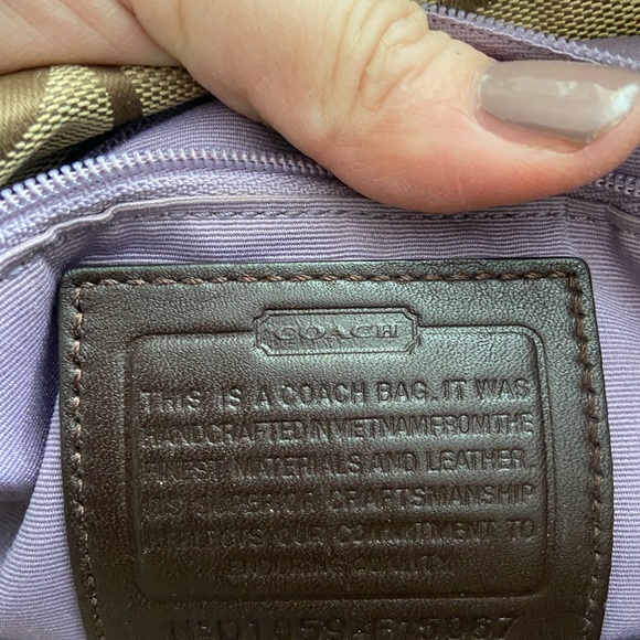 Coach shoulder bag - Picture 3 of 3